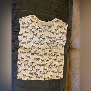 Tabitha Web white tee w/ zebras on it XS muscle tee sleeveless